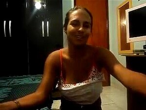 A Puta Adolescente Brasileira Sacudiu-se Por Mim Na Webcam, A Minha Conversa Flirty Webcam Deixou Esta Adolescente Brasileira Excitada, Então Ela Concordou Em Fazer Um Show De Dança Privado Para Mim. Porn