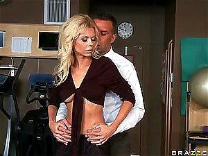 Barbie Brillant - Porno @ CuloNudo.com