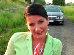 Vídeos de sexo e pornografia Celine Noiret em alta qualidade no ...
