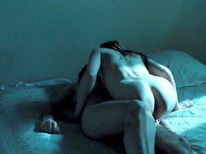 Charlotte Gainsbourg - Porno @ CuloNudo.com