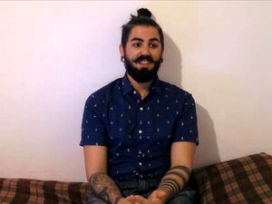 Ragazzo Spagnolo - Porno @ CuloNudo.com