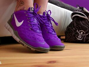 Nike Calzini - Porno @ CuloNudo.com
