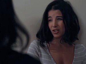 Intontita Svenuta Sconvolta Esagitata - Porno @ CuloNudo.com